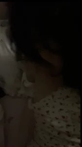 太喜欢这个00后女生了 看着就想干