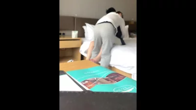 一个月没见面的异地恋女友 见面了如狼似虎