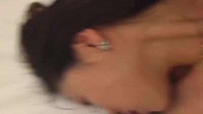 小兔子被蛇用两根WRITEAS夫妻酒店爱爱小少妇刚开始说不要后面直接骑上去开始打桩模式