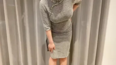 免费香蕉依人在线视频旗袍熟女人妻 身材超丰满 撅着大肥屁屁被无套爆菊花 内射